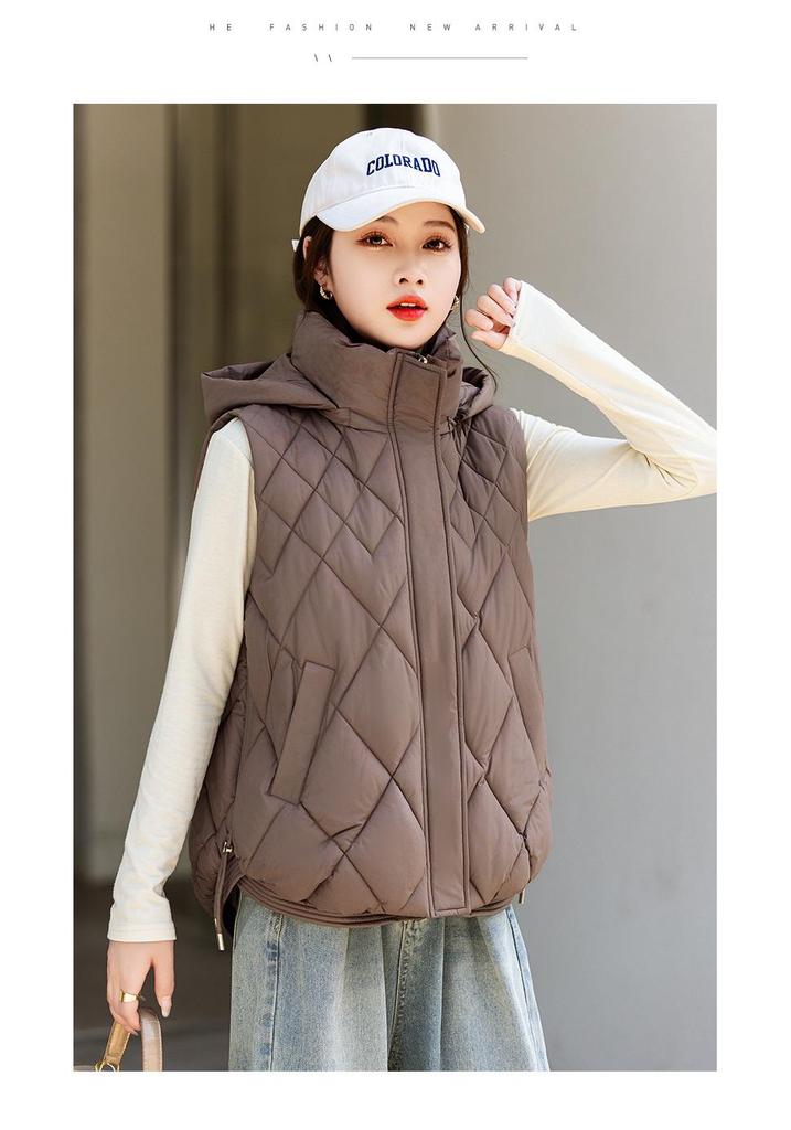Gilet Trapuntato con Cappuccio Dimagrante Taglie Forti da Donna - Stile Coreano Autunno/Inverno 2025 Cotone Piumino