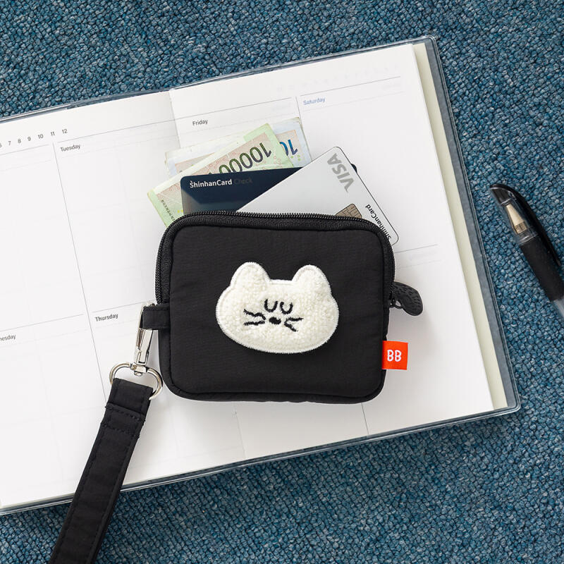 Brunch Brother Moguri Hug Card Wallet