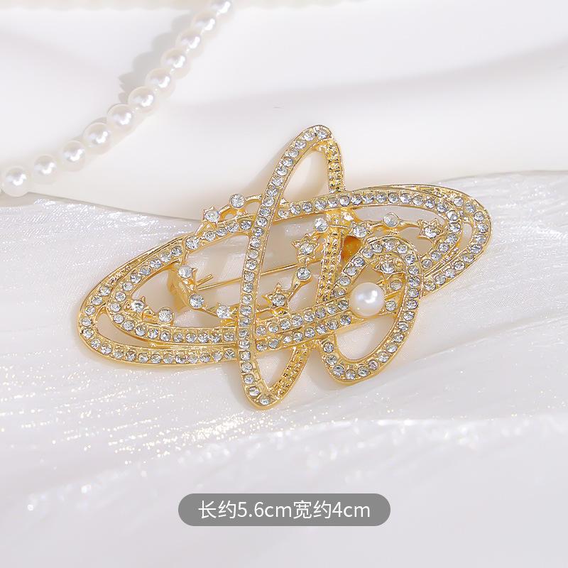 

Брошь с жемчугом Сатурн, женский корсаж, дизайн, чувство света, роскошь, ниша, изысканная модная булавка, одежда, не застегивающаяся, аксессуары