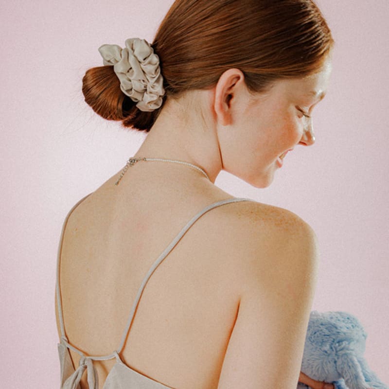 

бархатистый сатиновый скрабчи (цвета слоновой кости) ivory