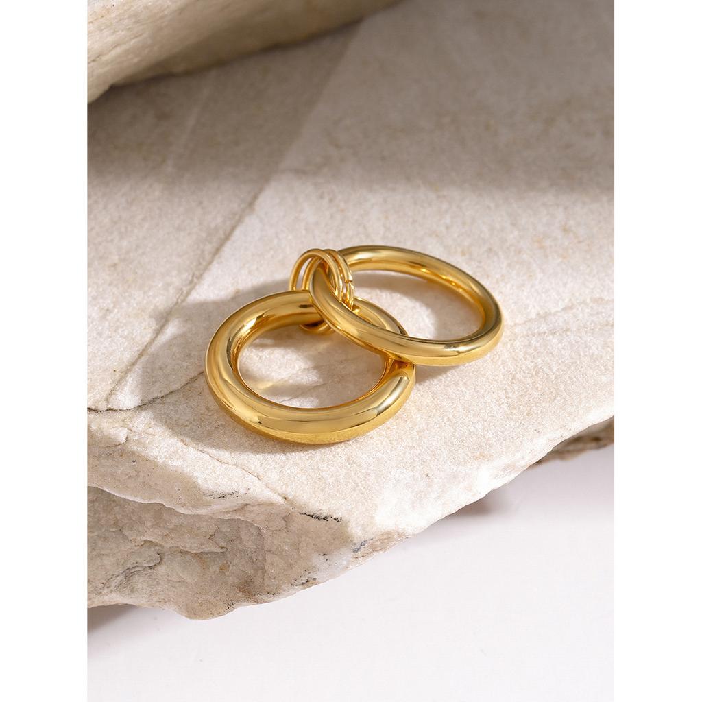 18k gold stainless steel metal smooth two-piece ring, hot-selling ins wind titanium steel simple ring in Europe and America