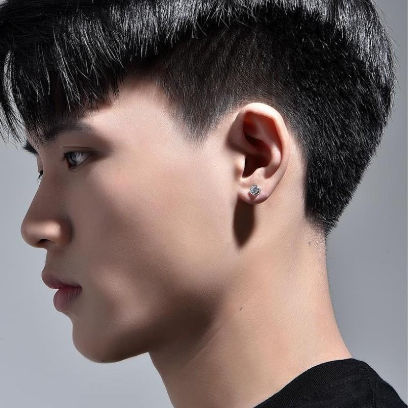 Men's Trendy 925 Sterling Silver Black Gemstone Stud Earrings - European and American Minimalist Style