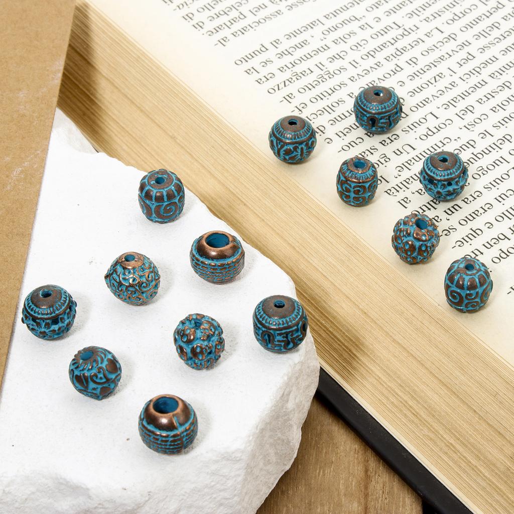 10 Pièces Alliage à Base de Zinc Perles Espacement Patinées Pour Fabrication de Bijoux DIY Charme Motif Rond Sculpté Cuivre Antique Bleu Fermoirs