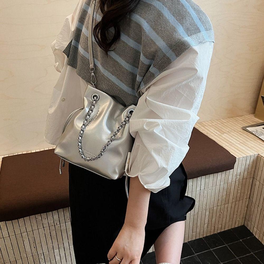 Crossbody Bag Chains Handle Bucket Bags Purse Drawstring Bucket Bag Casual PU Crossbody Bag Women