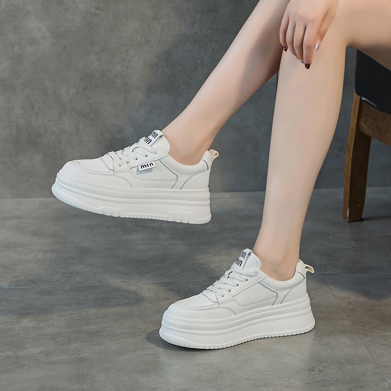 Leather Mesh White Shoes Women's 2025 Summer New Versatile Lightweight Inner Height Increase Women's Shoes Breathable Casual Shoes Board Shoes