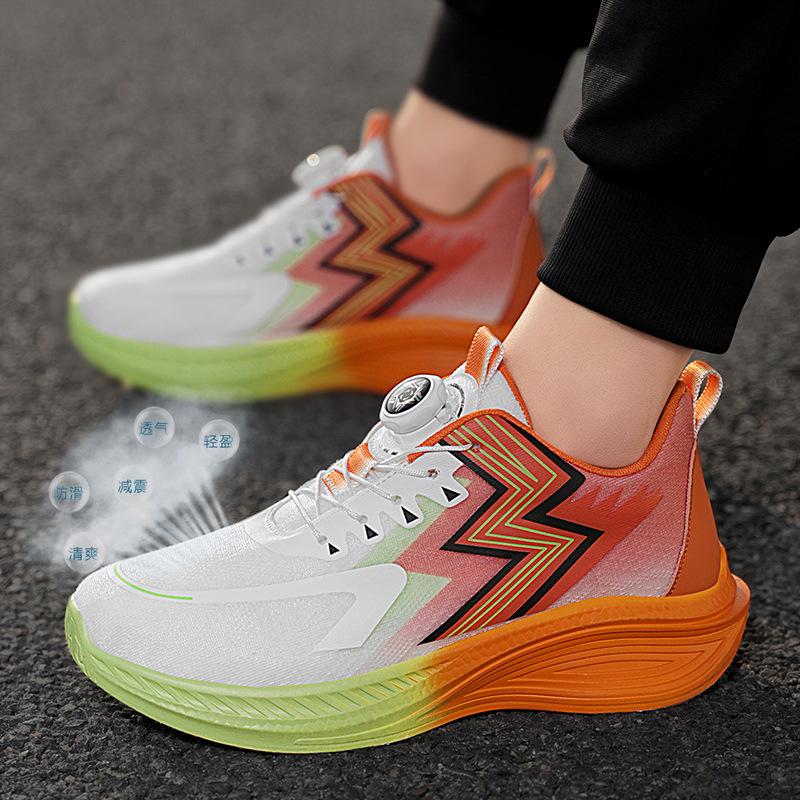 

Чоловіче взуття весна 2025 нові повсякденні кросівки з обертовою кнопкою, молодіжні сітчасті дихаючі чорні модні кросівки для бігу 44