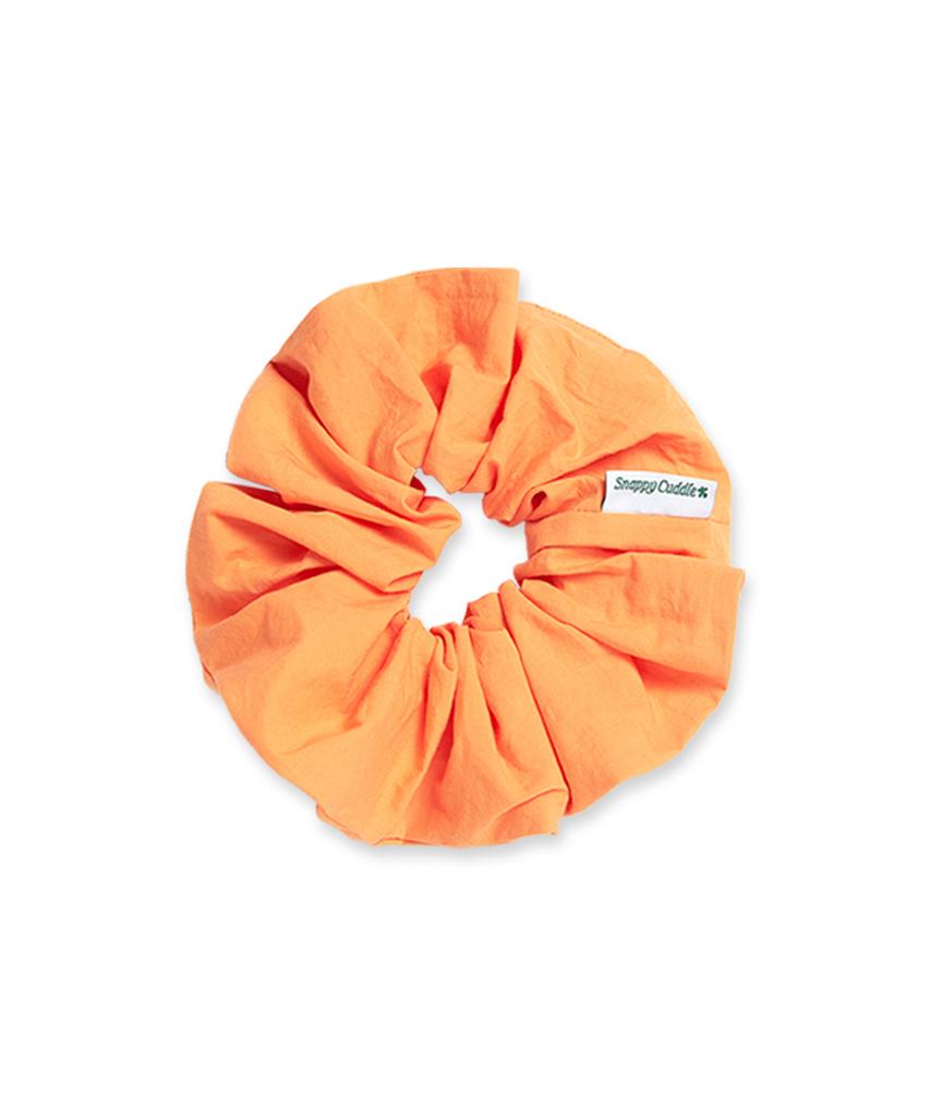 Snappy Cuddle Crunch Scrunchie (Solid.)