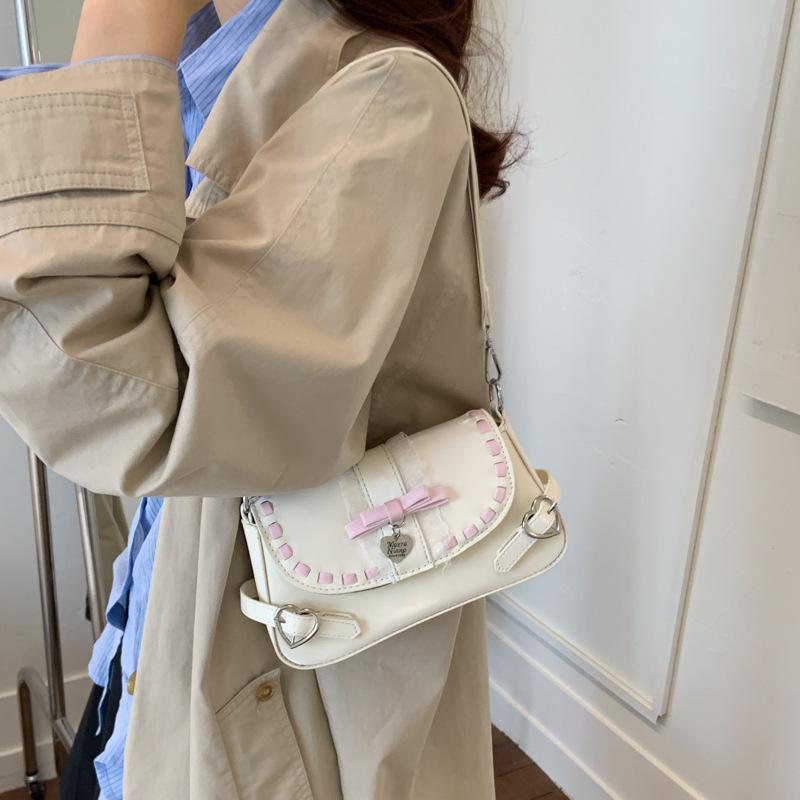 Niche Design Bag Women's New Summer Versatile Messenger Bag Shoulder Armpit Bag