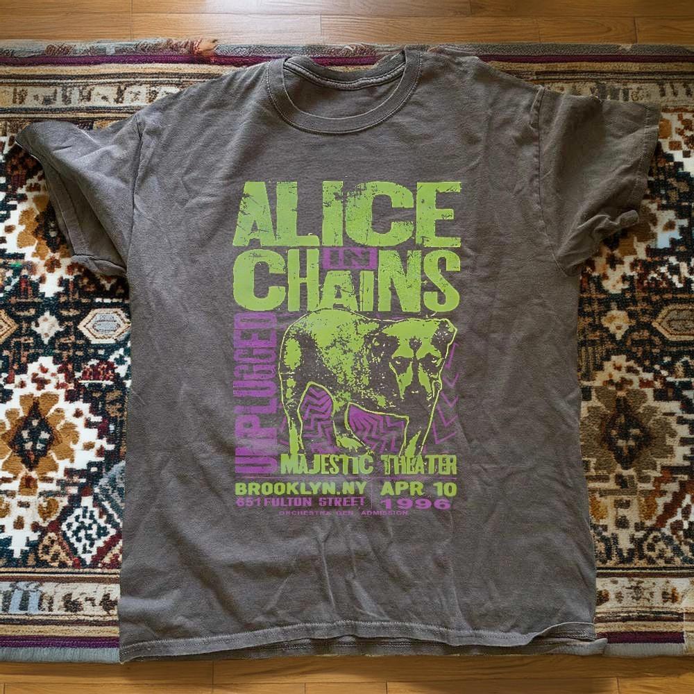 

Alice In Chains Vintage Style Black Unisex Charcoal TShirt Size S5XL Unisex T-Shirt S