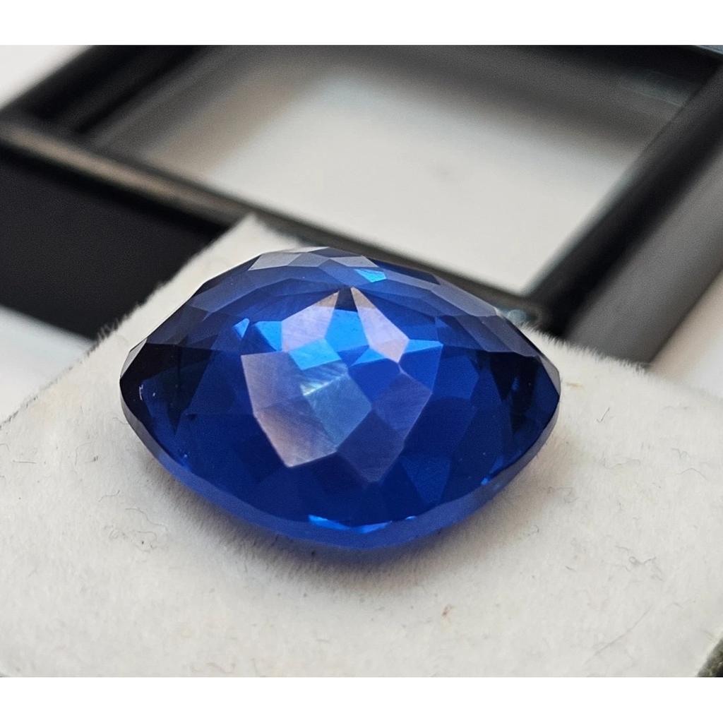 Beautiful Blue Sapphire & Stud Making Cushion Cut 11-12 Ct Loose Gemstone
