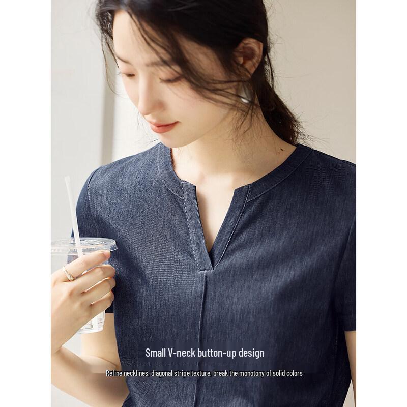 XWI Women's Slim-Fit V-Neck Short Sleeve Knit Tee