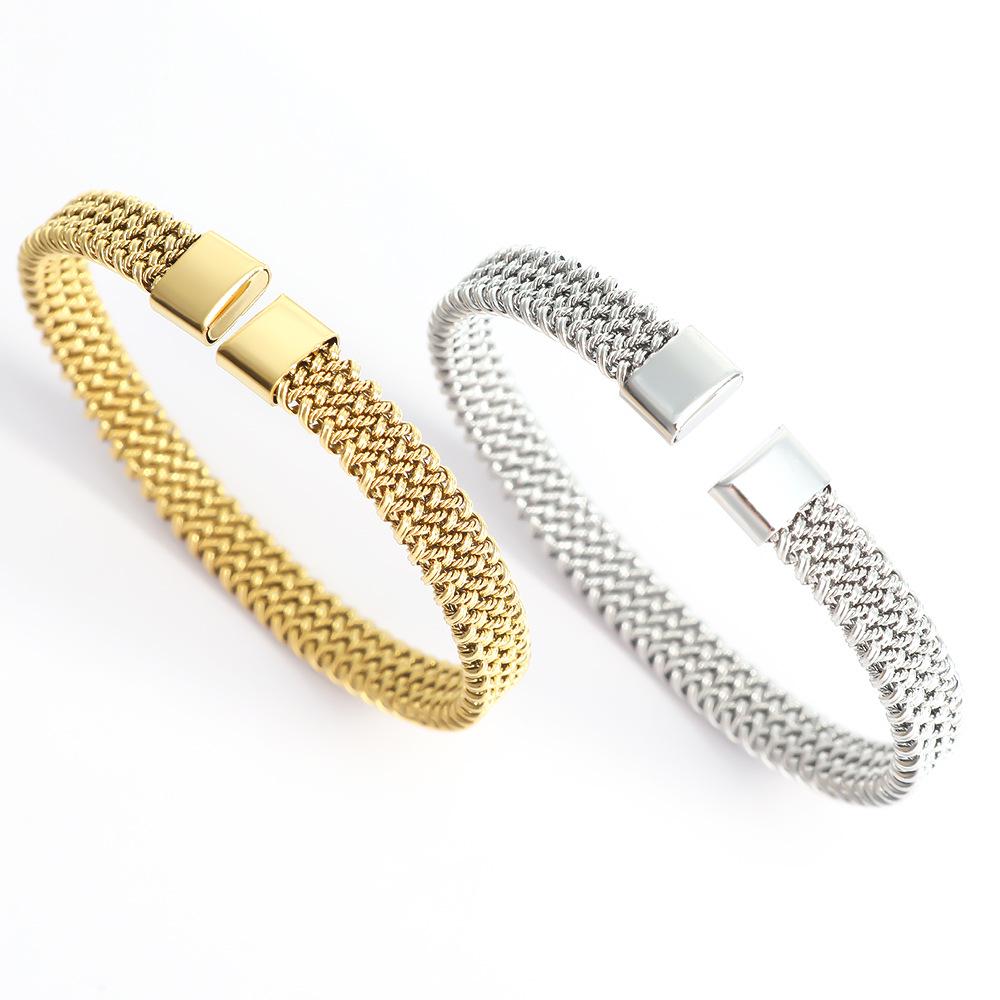 Luxury Titanium Steel Gold-Plated Woven Bracelet in European & American Style