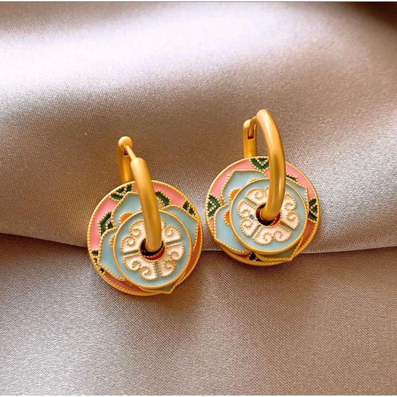 

Новый китайский стиль, цветной, нишевый стиль, уникальные серьги, женские, 2024, новинка, самые продаваемые, доступная роскошь, модные серьги, необычные серьги, мода New Chinese Color earrings