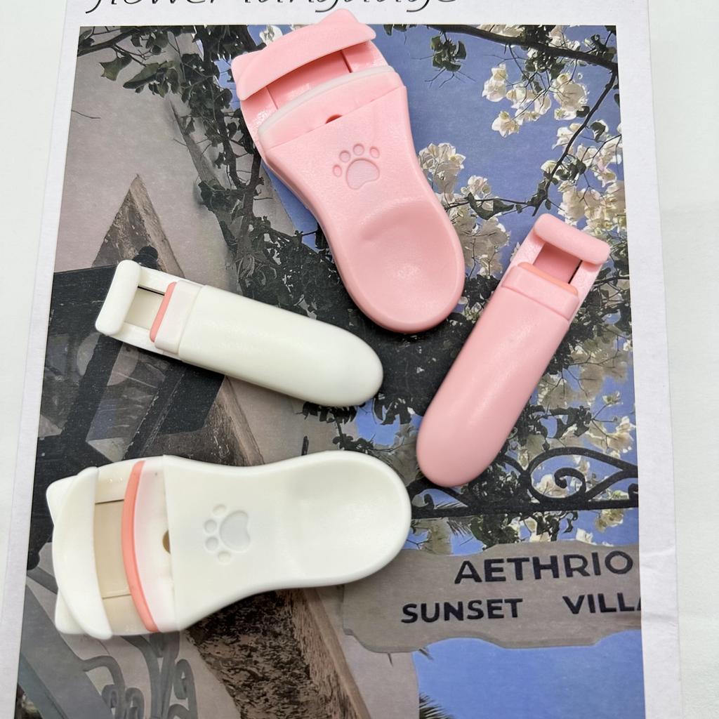 Wholesale 2 PCs Cat Claw Eyelash Curler Set plus Wide Angle Long Lasting Women Makeup Accessories Tool Fit All Eyelash Shapes