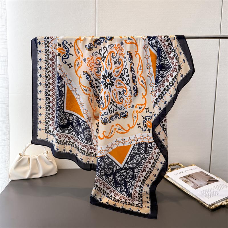 

Винтажная мода Имитация шелка Высококачественная печать Большой квадратный шарф Шелковый шарф Шаль Головной платок Шарф для защиты шеи Декоративный женский шарф 90*90cm