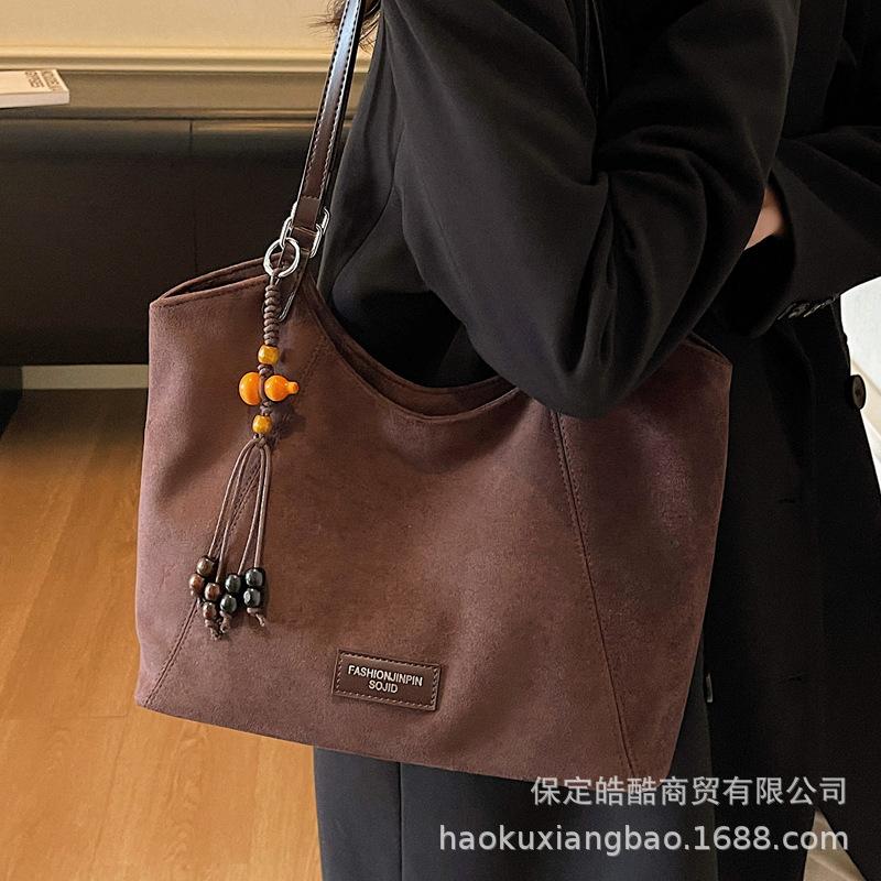 Large Capacity Casual Temperament Commuter Tote Bag 2025 Versatile Women's Fashion Trendy Retro Shoulder Bag Explosion High Sense