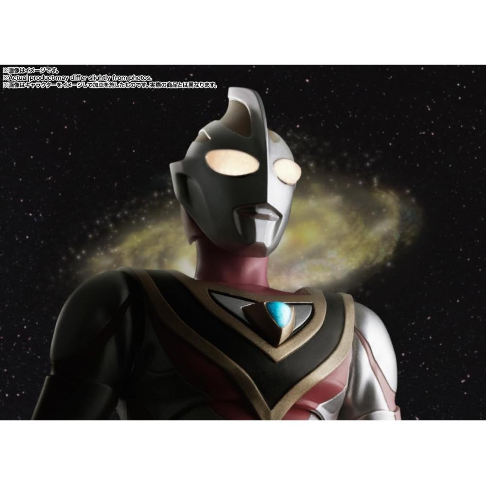 S. H. Figuarts (Shinkocho Seiho) Ultraman Gaia (V2) Ca.. 150 mm große, bewegliche Figur aus ABS und PVC, bemalt