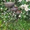 Garten Wasserspiel Regenauffänger Garten Metall Dekoration Wasserfall Vogelbad Außenhof Kleiner Vogel Trinkbecher