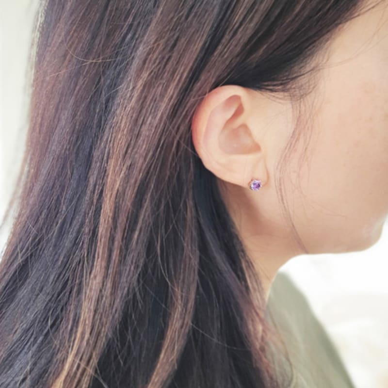 RACOHA Austria Luxurious Cubic Earring Simple Cubic Needle-shaped Earrings (925 Silver)