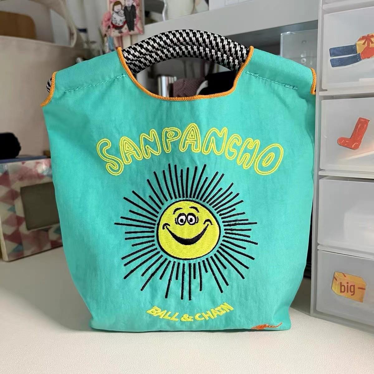 

2024 Японская Экологичная Складная Водонепроницаемая Нейлоновая Вышитая Сумка Через Плечо Medium