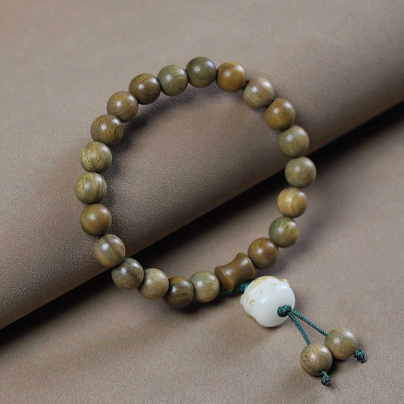 Chinese Green Sandalwood Peach Blossom Rosary: Love-Attracting Retro Buddhist Beads Jewelry