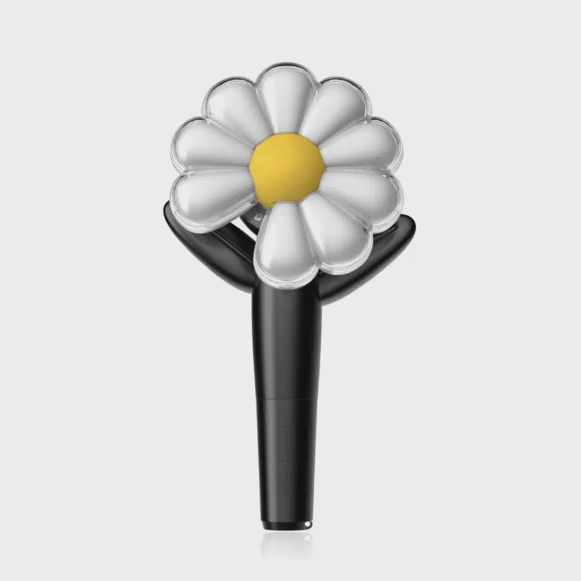 

Я продаю лайтстики и подставки G-dragon