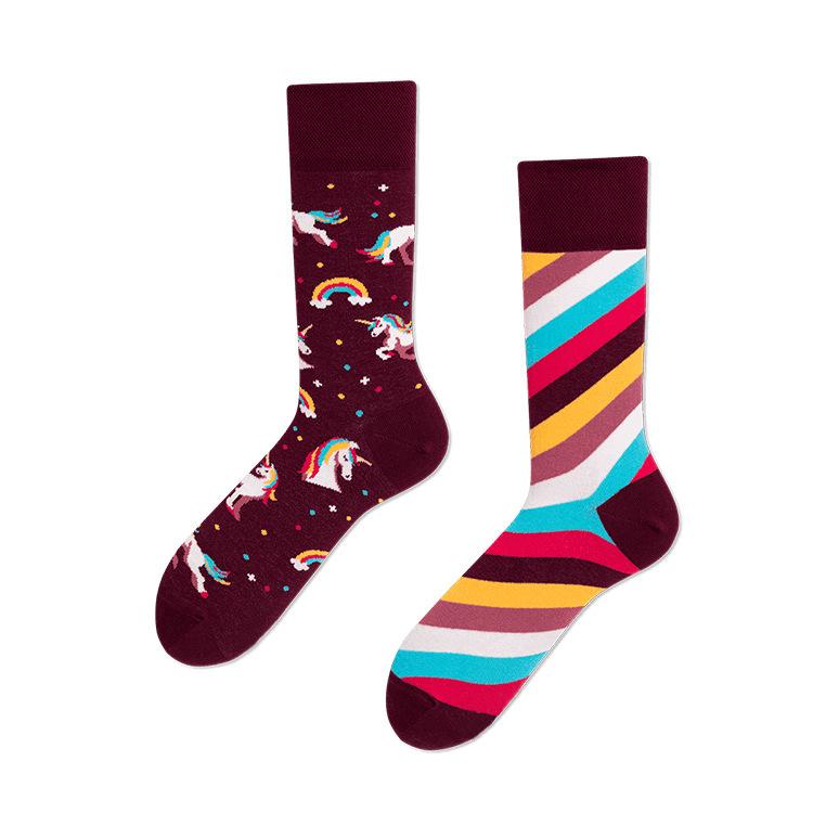 Trendige asymmetrische Cartoon-Socken - Unisex Baumwolle Mid-Tube vielseitiger Stil