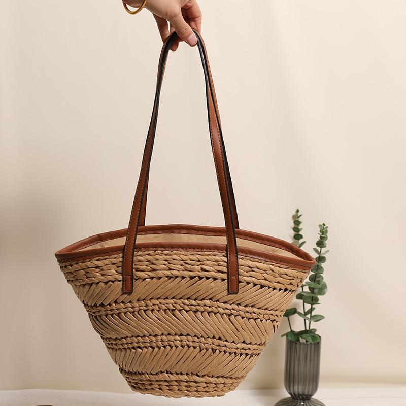 Large Capacity Straw Woven Shoulder Bag for Women Summer Beach Vacati Versatile Tote Bag City Simple Style Polyester Lining
