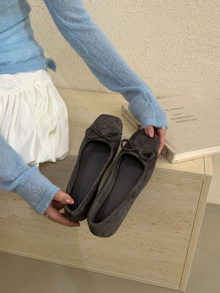 Suede single shoes women's spring new shallow mouth one pedal retro gentle fairy wind ballet inner 2.5CM Doudou shoes