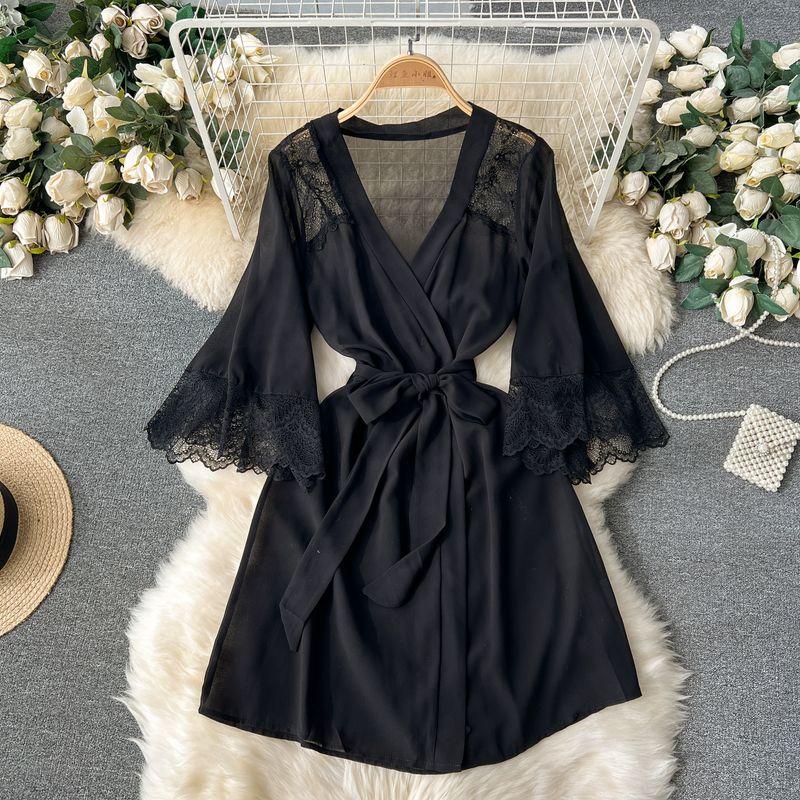 

Adult Lady like Woman See-through Lace Lace-up Waist-Controlled Chiffon Pajamas Black [robe + belt]] M