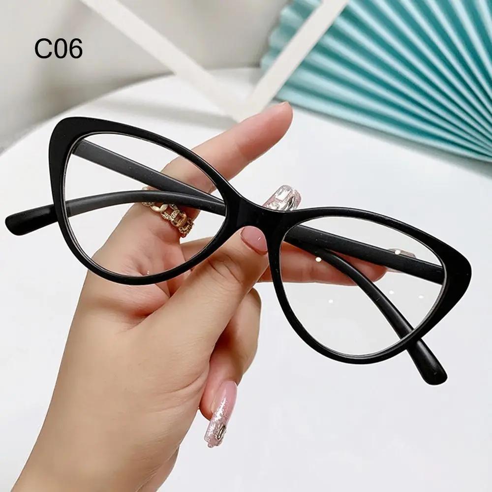 Retro Cat Eye Glasses for Women Fashion Blue Light Blocking Glasses Computer Games Reading Eyewear Clear Lens Black Frame
