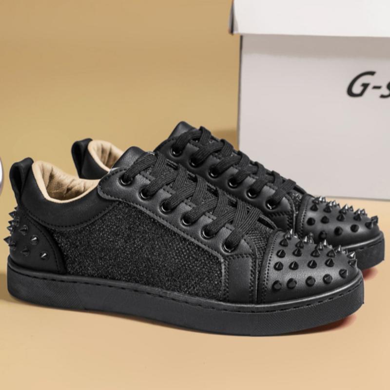 Men's Autumn Casual Rivet Versatile Work Low-top Flat Shoes