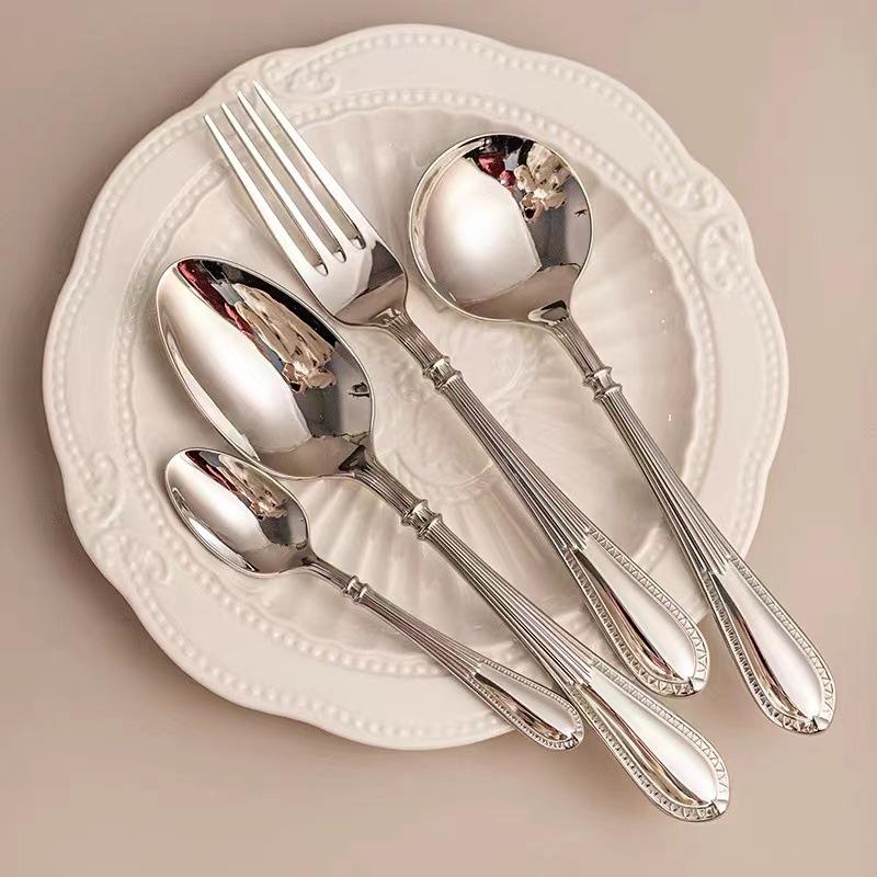 304 Stainless Steel Lace Pattern European Cutlery Set: Elegant Knives, Forks, and Spoons for Hotels and Homes