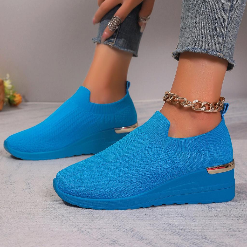 Fashion Women Sneakers Round Toe Lightweight Fashion Loafers Spring Autumn Shallow Casual Sneakers Designer Comfortable Shoes for Women