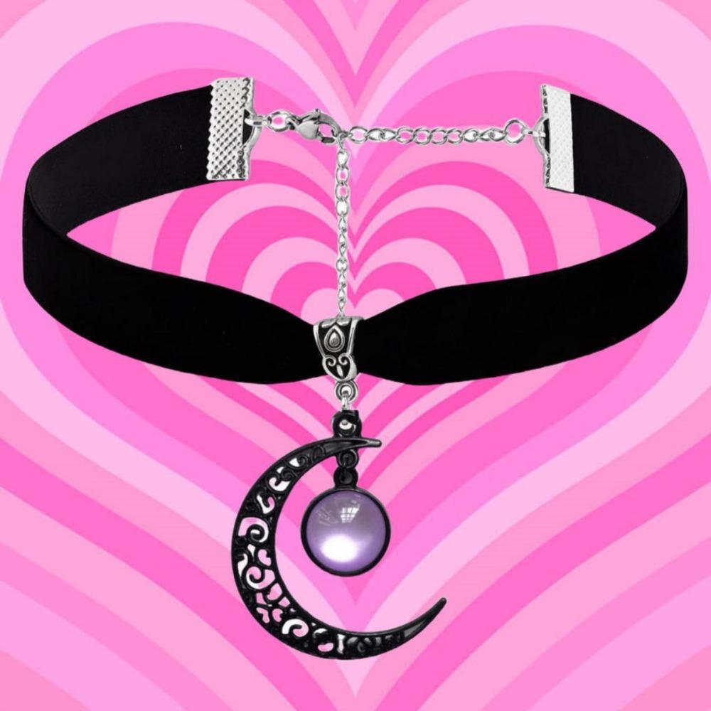Gothic Retro Black Hollowed-out Crescent Moon Opal Stone Velvet Collar Necklace for Women Hallowmas Party Witch Jewelry Gifts