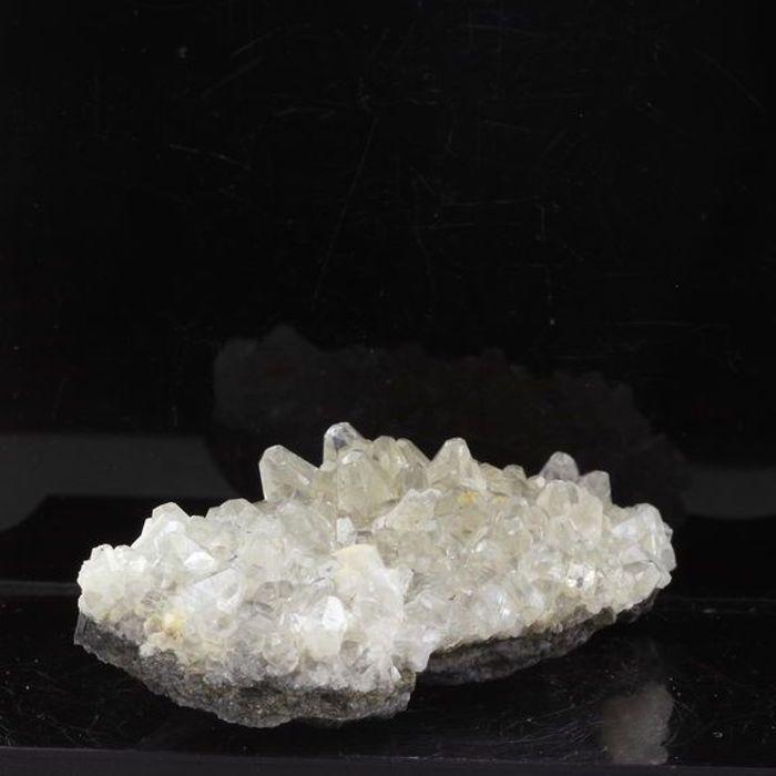 Pierres et Minéraux. Calcite. 315.90 ct. Anduze, Gard, Occitanie, France.