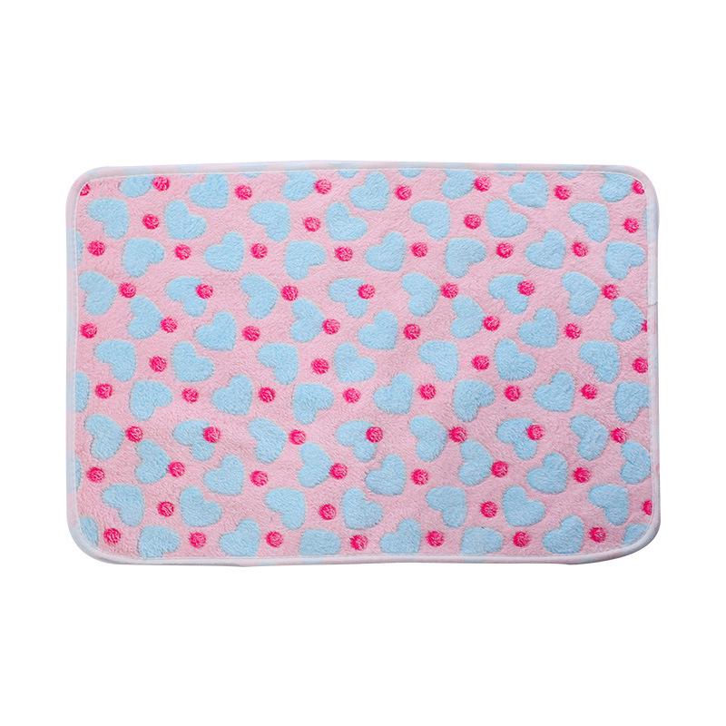 Cozy Coral Fleece Pet Blanket for Dogs and Cats - Warm Autumn & Winter Nest Mat