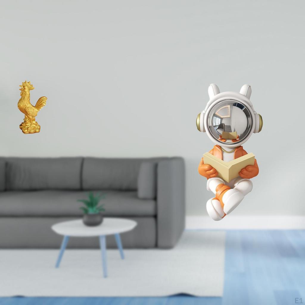 Astronaut Sculpture Feng Shui Figurine Decorative Statue for Home Birthday Anniversaries Hotel