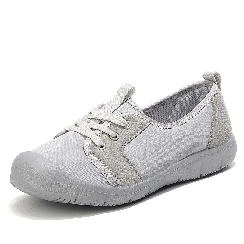 Large Size Women's Shoes Middle-aged and Elderly Casual Shoes Breathable Flat Bottomed Cloth Shoes Toe Caps Soft Soled Walking Shoes