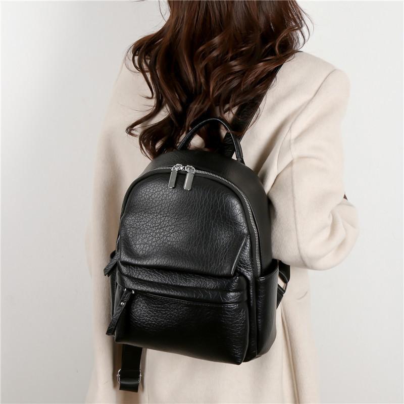 IELGY Backpack, High-quality Soft Leather Texture Simple Korean Version of Fashion Leisure Travel Backpack