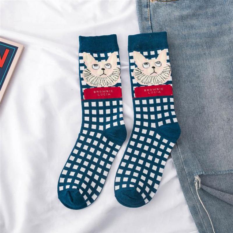 Lolita Mid-Calf Graffiti Kitten Socks - Trendy Japanese Illustration for Autumn/Winter