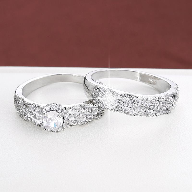 Stylish Striped Cubic Zirconia Couple Rings Set in High-Gloss Pure Copper