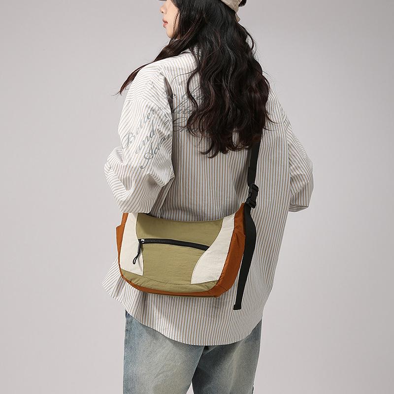

Large-capacity casual and lightweight cloth bag women s new contrasting color shoulder messenger bag class commuter dumpling bag хаки
