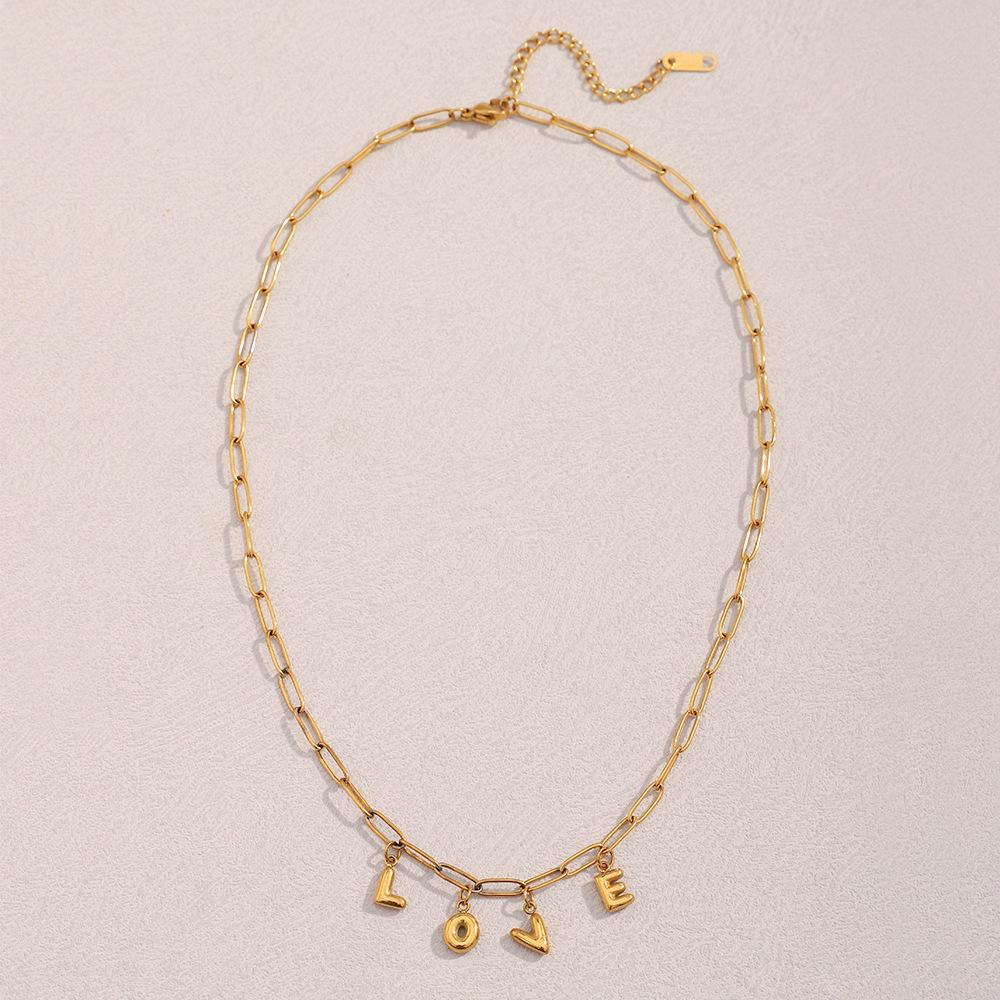 Elegant 18K Gold-Plated Stainless Steel Paperclip Letter Necklace