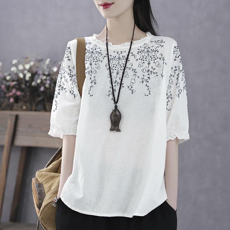

2025 Fashionable Plus Size Lace Top for Middle-aged Women - Summer Age-defying Loose Fit Blouse L белый