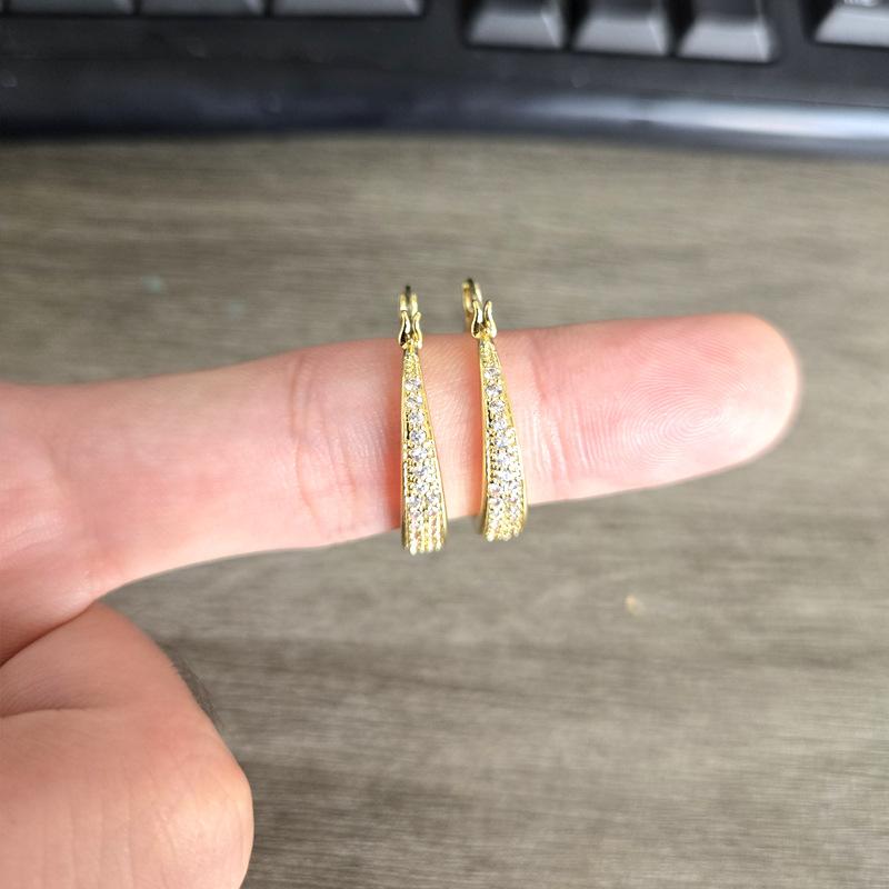 

Новые модные серьги U-образной формы с европейским и американским характером и темпераментом золотой