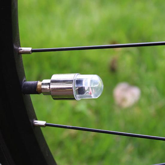 Wielventieldoplicht LED Vibratiesensorlicht Lichtgewicht Legering Universeel Fietsdoplicht voor Buiten