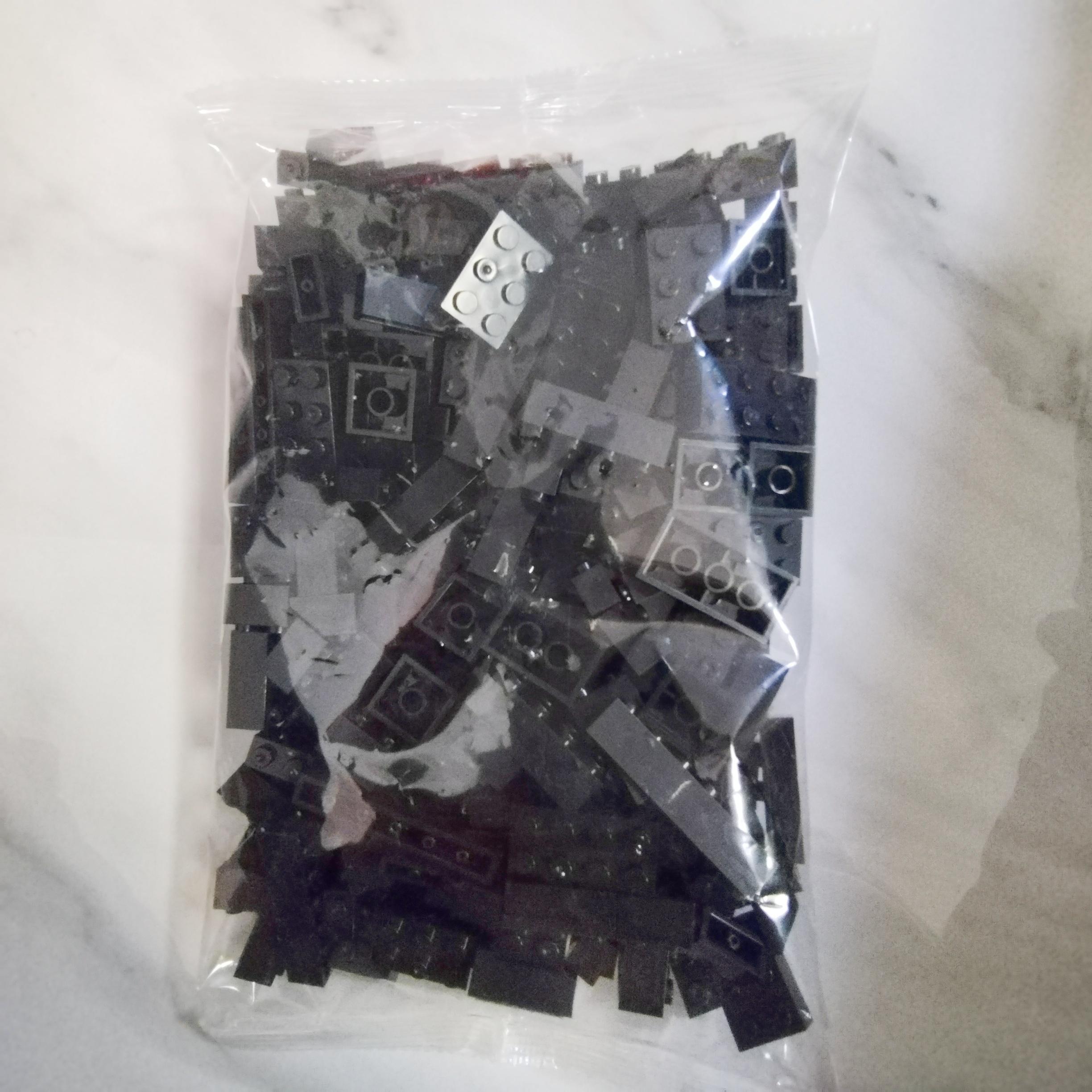 

Строительные игрушки 260 г, 20 стилей, простые/смешанные цвета для мальчиков и девочек. Сборка большого анимационного замка. Блок для энтузиастов. День защиты детей своими руками.