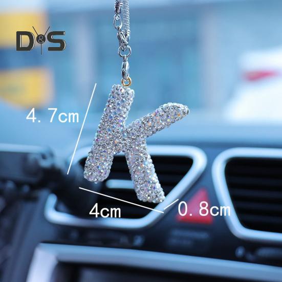 Bling Car Letter Charm Faux Crystal Letter Pendant Car Rear View Mirror Hanging Rhinestone Alfabet Ornament do Samochodowego Choinki