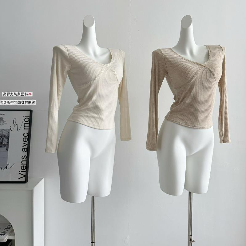 Autumn and Winter V-neck Lace Lace Cashmere Warm Long Sleeve Base Shirt Female Pure Wind Spice Bm Outside To Wear Autumn Clothes Top